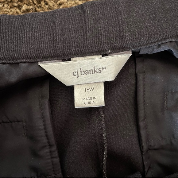 Women’s CJ Banks Slacks - Picture 2 of 2